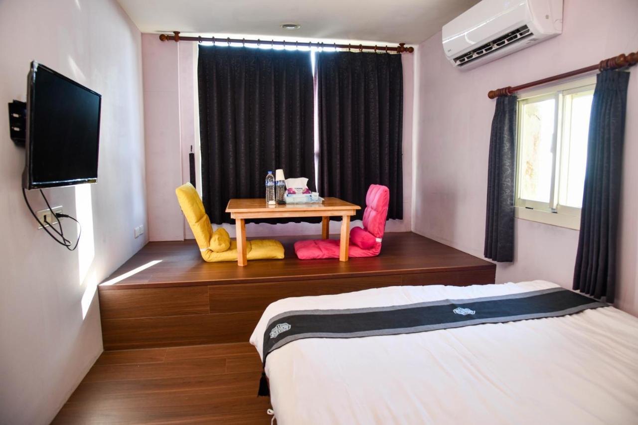 Way Young House Jiufen Luaran gambar